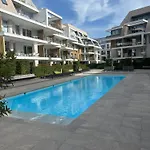 Modern Coastal With Terrace & Pool Acces * Nieuwpoort