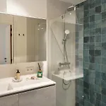 Apartamento Modern Coastal With Terrace & Pool Acces