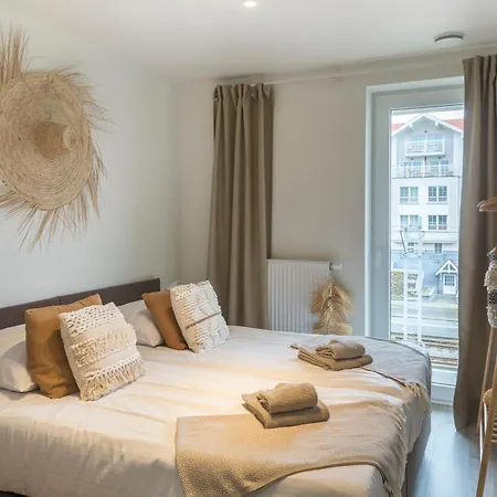 Apartamento Modern Coastal With Terrace & Pool Acces *
