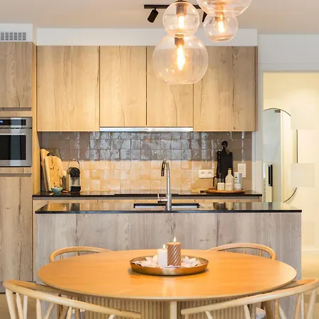 Apartamento Modern Coastal With Terrace & Pool Acces *